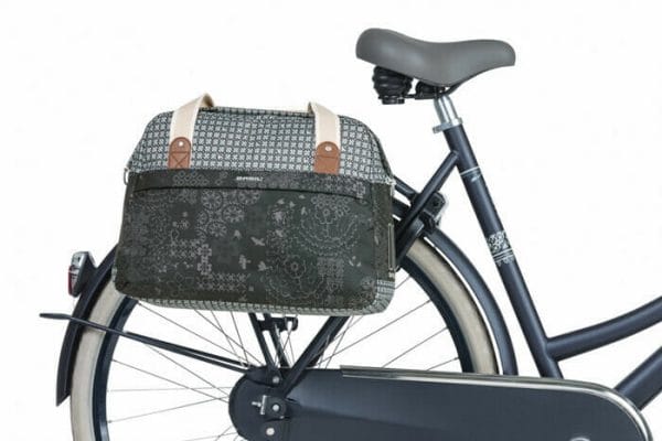 Basil Bohème – fietsschoudertas – 18 liter – charcoal Fietszakken en Manden